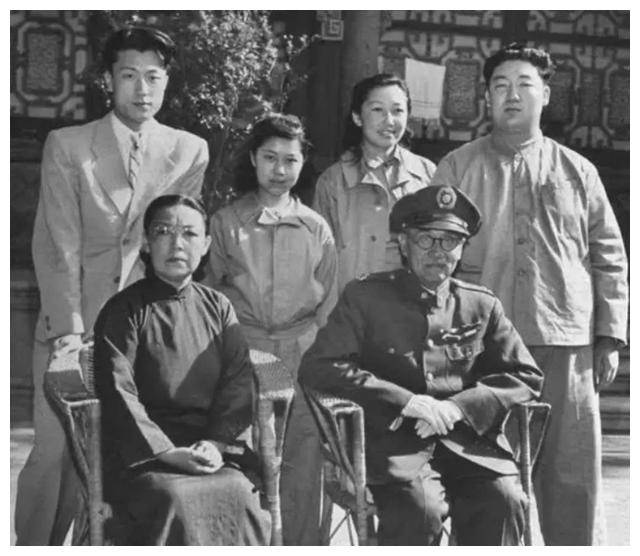 阎锡山是好人还是坏人(阎锡山到底是好人还是坏人)